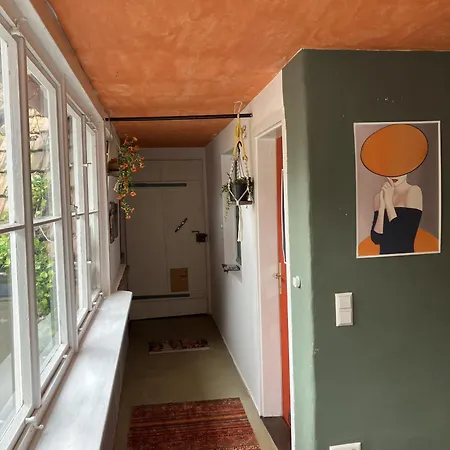 Haus Naehe Schweiz Кандерн